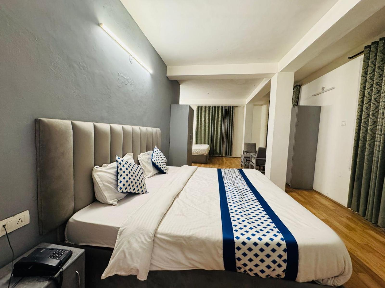 Hotel New # Link Way # Near Zing Bus Stand - Manali (Himachal Pradesh) — Photos 3